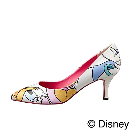 遊び心ある大人のstyleに♪6cmヒールの総柄パンプス