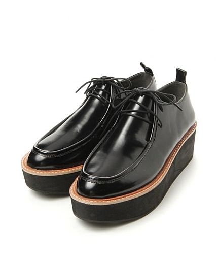 アツゾコチロリアンシューズ