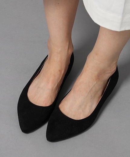 【WEB限定先行予約】フェイクレザーポインテッドバレエシューズ10