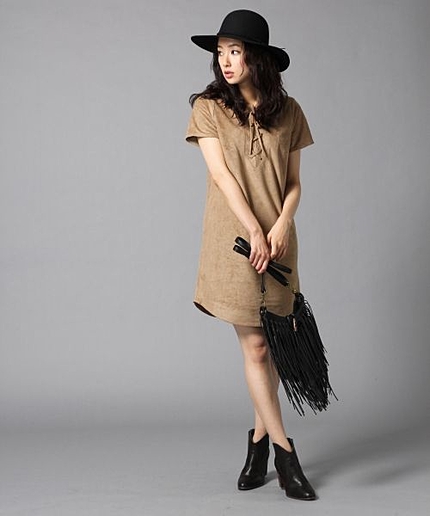 フェイクスエードレースアップワンピース