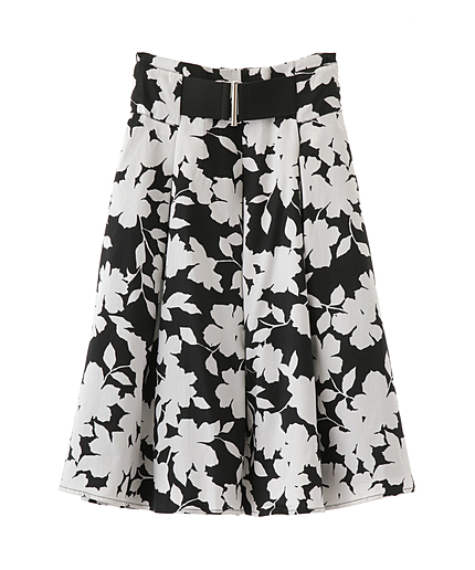 モノトーンフラワースカート