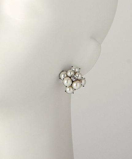 UPBT VLM フェイクパール　ビジューピアス