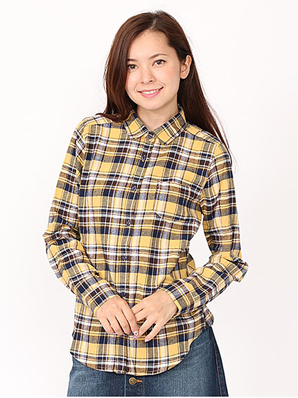 チェックシャツ