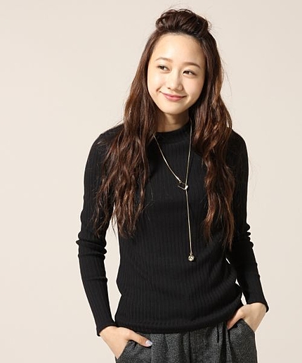 テレコハイネックプルオーバー