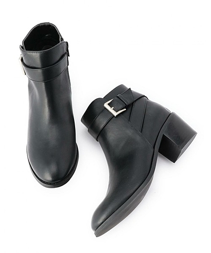 ボワソンショコラ/BBC アンクルベルトショートブーツ50