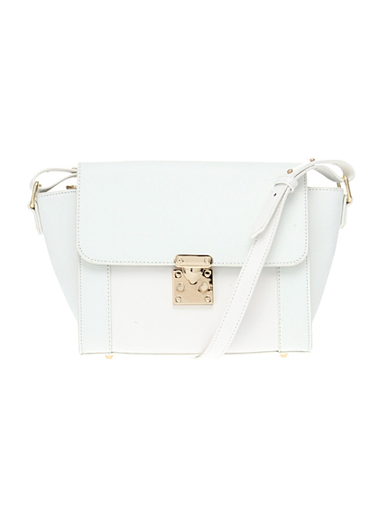 トラペーズショルダーBAG