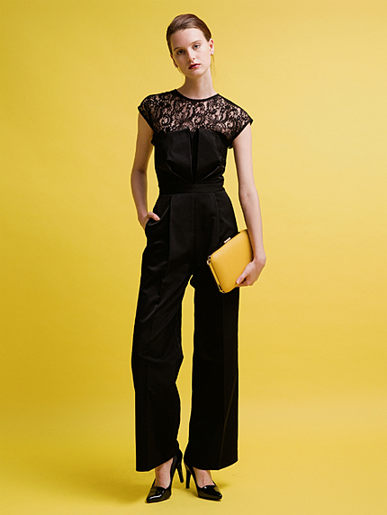 フロントフォルムタックコンビネゾン