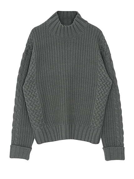 【CASUAL】ルーズニットタートルプルオーバー