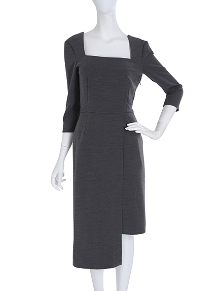 スクエアネックラップワンピース