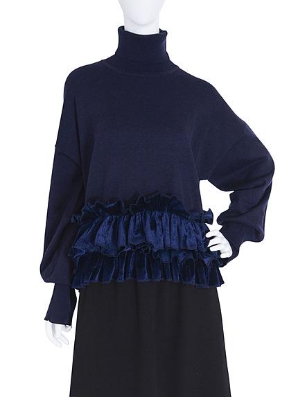 ベロアフリルタートルニット