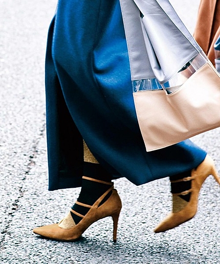 OIT トリプルストラップ パンプス90