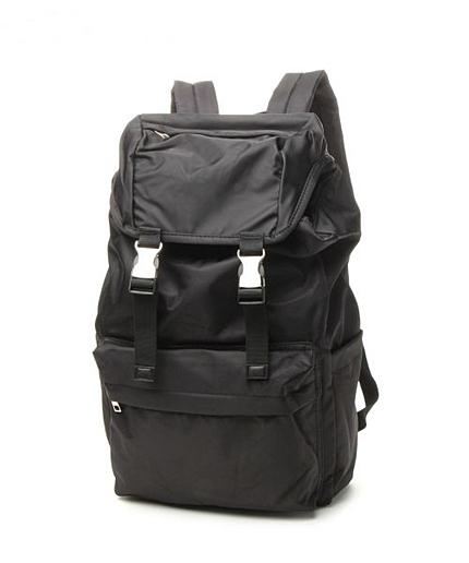 フラップリュック