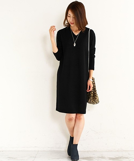 【追加予約】BY∵ プレーンVネックニットワンピース