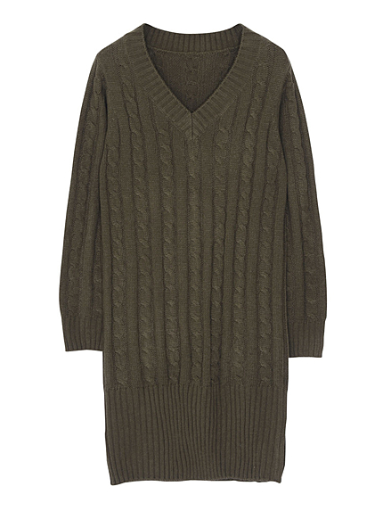 Vネックケーブルニットワンピース