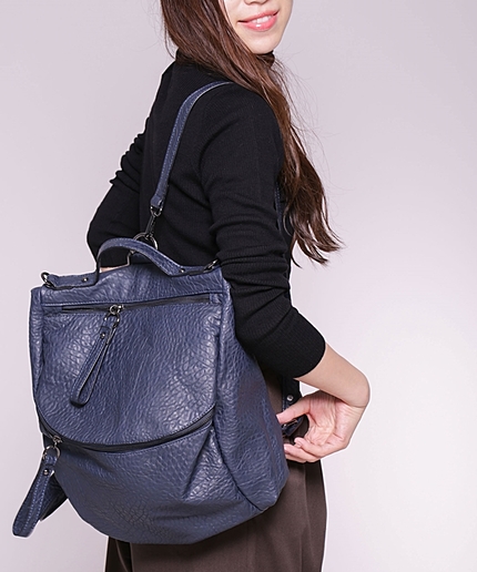 Fレザーリュック