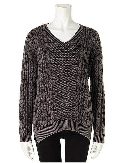 ストーンウォッシュケーブルニット