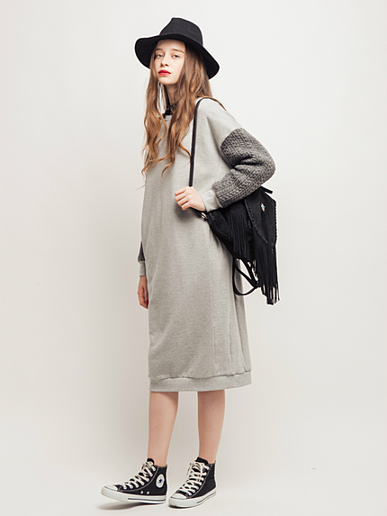 リアルスウェードフリンジコンチョリュック