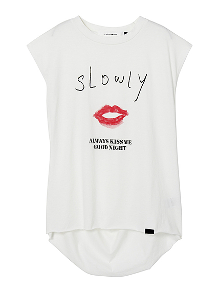 ハンドLipペイントTシャツ