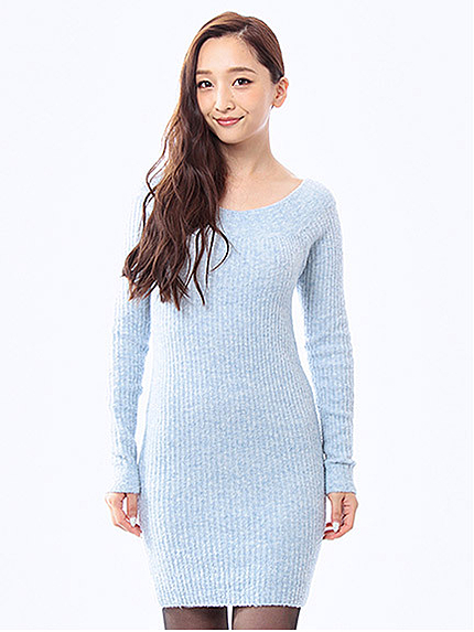 オフショルダーリブニットワンピース