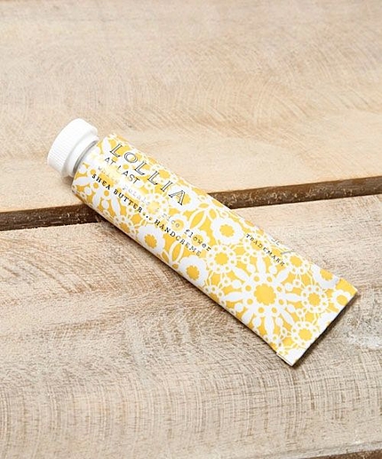 【LoLLIA(ロリア)】ハンドクリーム M