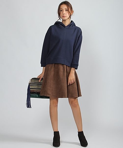 ショートプルパーカー