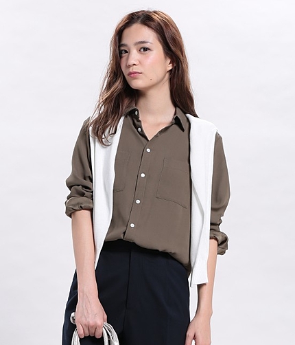 バックサテンジョーゼットユルシャツ