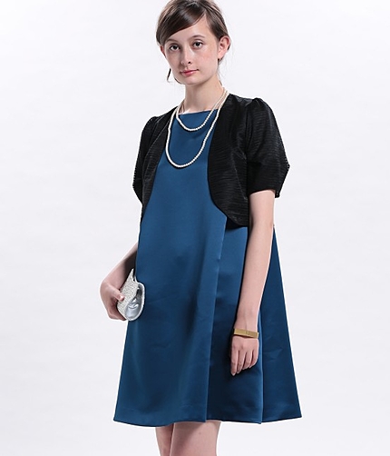 【andGIRL10月号掲載】 後ビジュー付きサテンAラインドレス