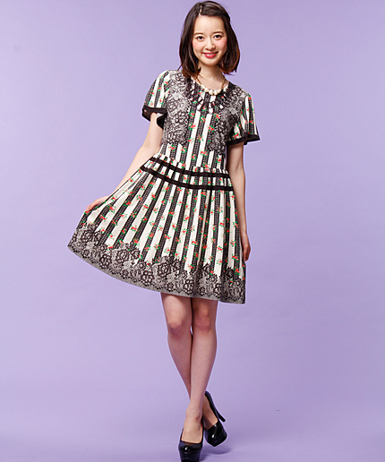 フラワーストライプトロンプルイユ レースワンピース