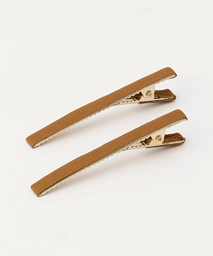 レザーヘアピン