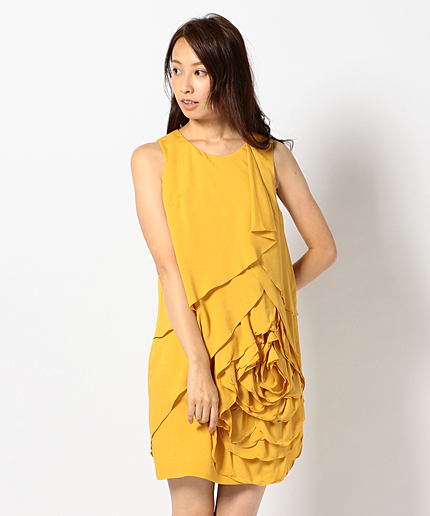 レイヤードフラワーワンピース