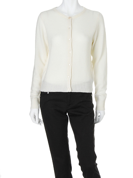 【DUO】 ビジュ釦付カシミヤクルーカーデ