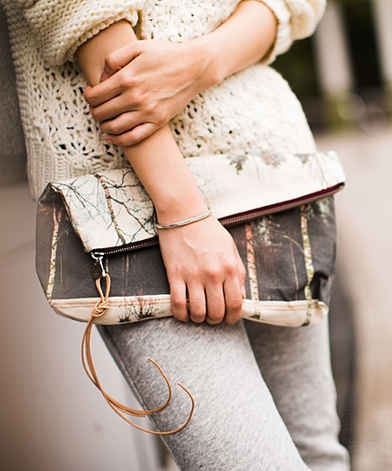 クラッチバッグ/雪