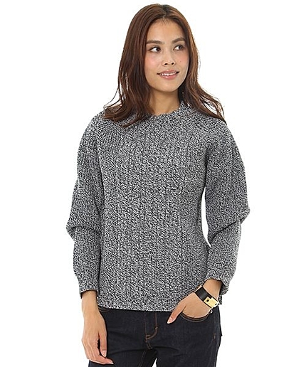 ボリュームケーブルニット