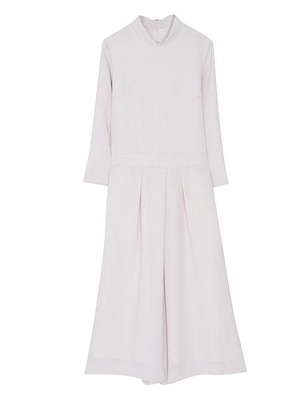 タックパンツオールインワン