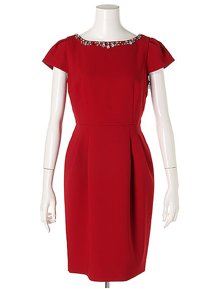 バックラッフル袖タックワンピース