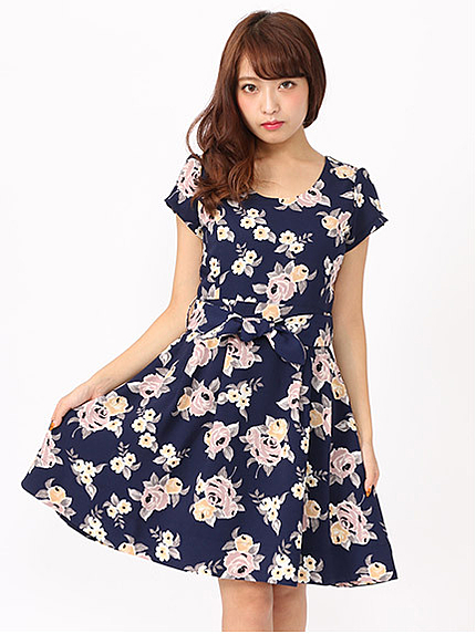 リボンベルトフラワー柄ワンピ