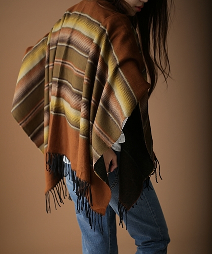 エスニックボーダーポンチョ