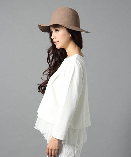 ポンチ×チュールセットプルオーバー