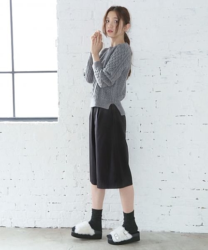 ファーサンダル