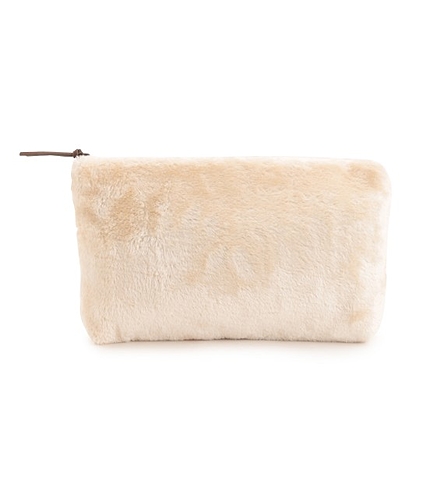 フェイクファークラッチバッグ