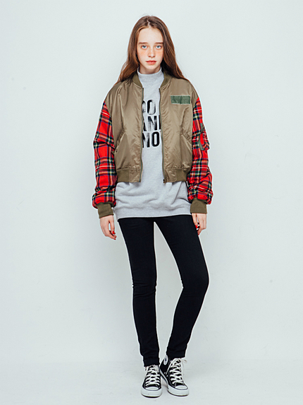 ハイネックロゴチュニック