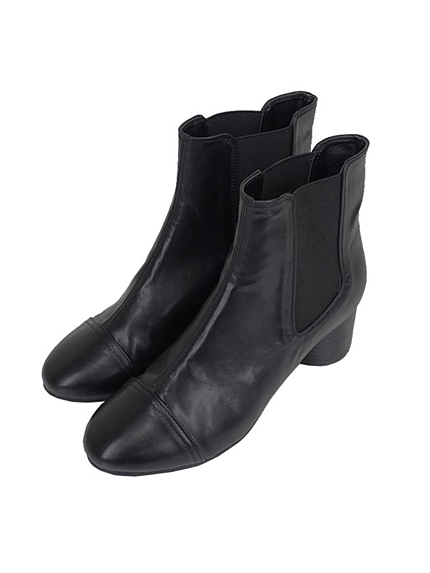 サイドゴアショートブーツ