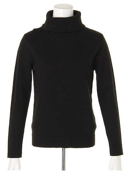 タートルネックプルオーバー