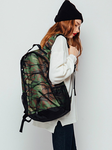 コードバックパック