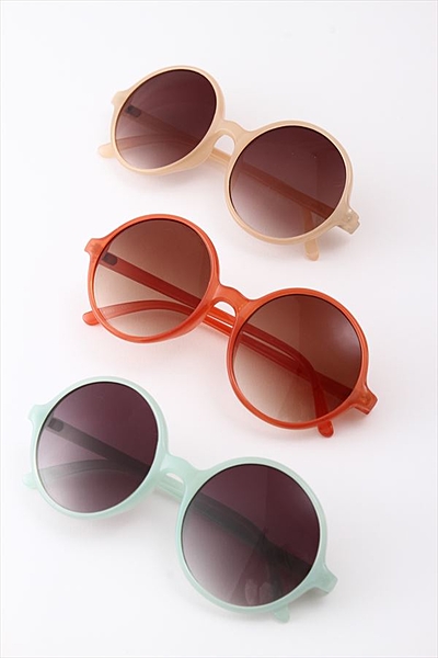 ｷｬﾝﾃﾞｨｰﾗｳﾝﾄﾞｻﾝｸﾞﾗｽ