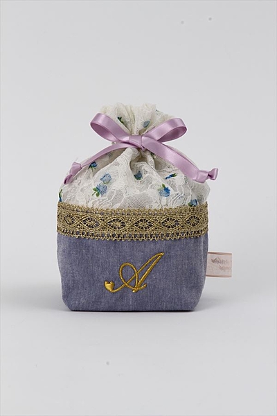 ﾌﾗﾜｰﾚｰｽｲﾆｼｬﾙﾎﾟｰﾁ