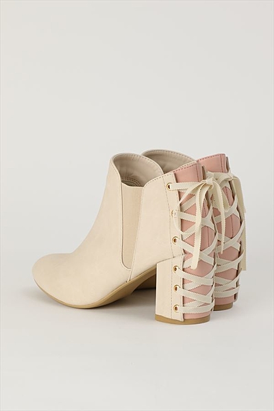 ﾚｰｽｱｯﾌﾟﾌﾞｰﾂ