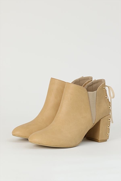 ﾚｰｽｱｯﾌﾟﾌﾞｰﾂ