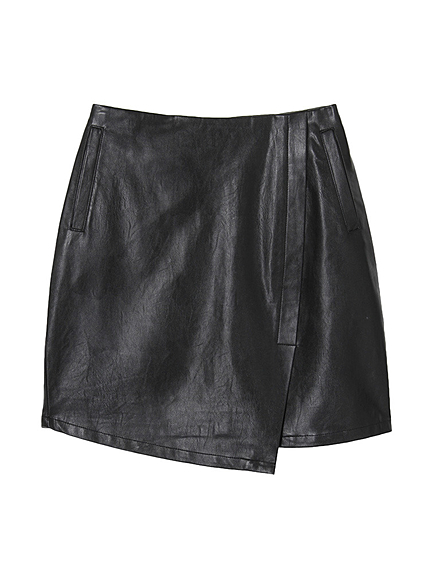 フェイクレザースカート