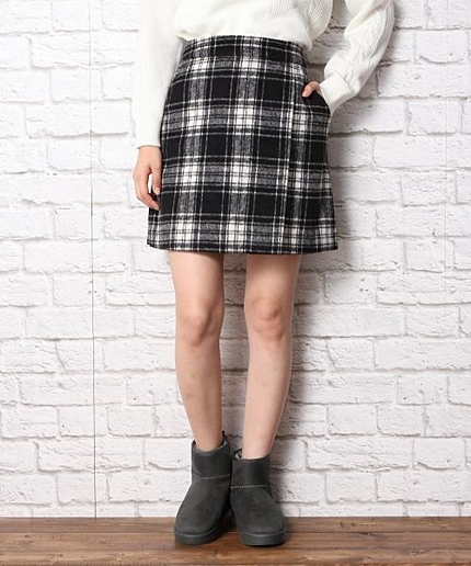 シャギーチェックラップミニスカート